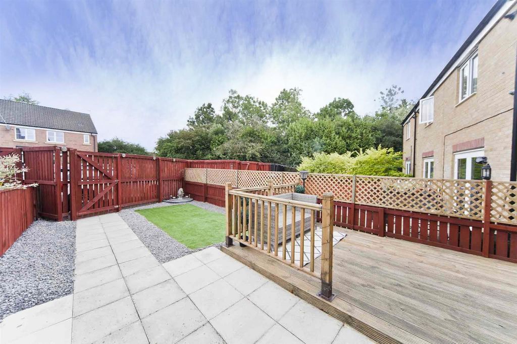 Property photo 2 of 15 Img_5979.Jpg
