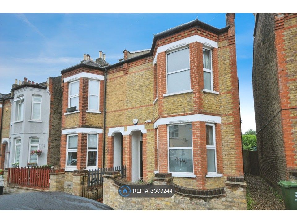 Property photo 1 of 16 Outside