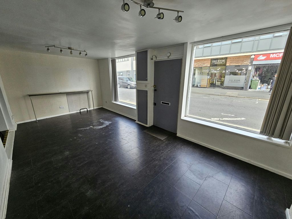 Property photo 3 of 10 Image 3