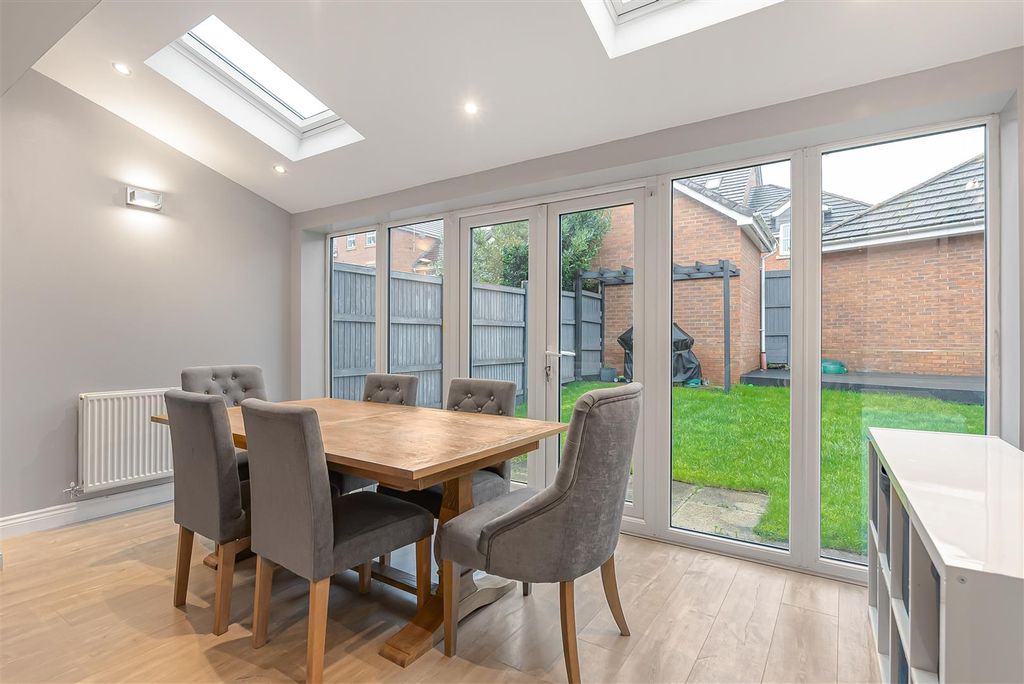 Property photo 3 of 26 6_71388.Jpg