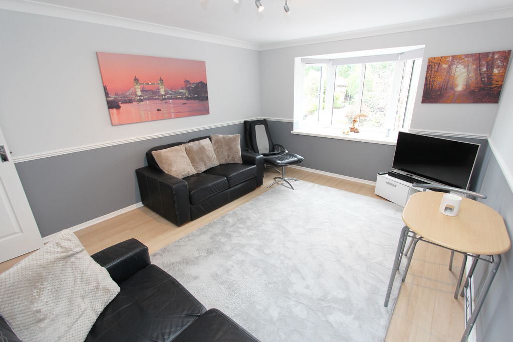 Property photo 3 of 11 Img_4302A