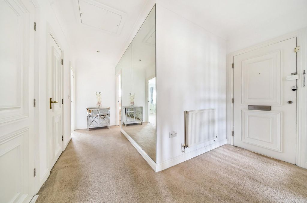 Property photo 2 of 17 1069867 (17).Jpg