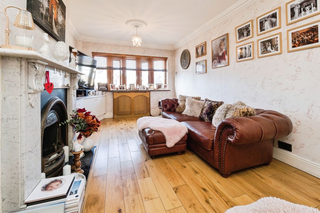 Property photo 3 of 21