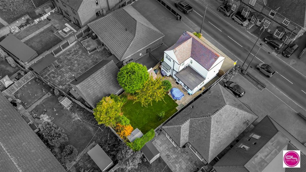 Property photo 3 of 32 Main Street, Overseal (7).Jpg