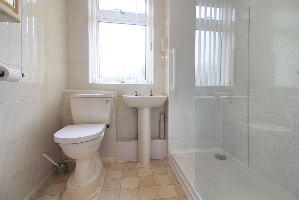 Property photo 3 of 13 8.Jpg