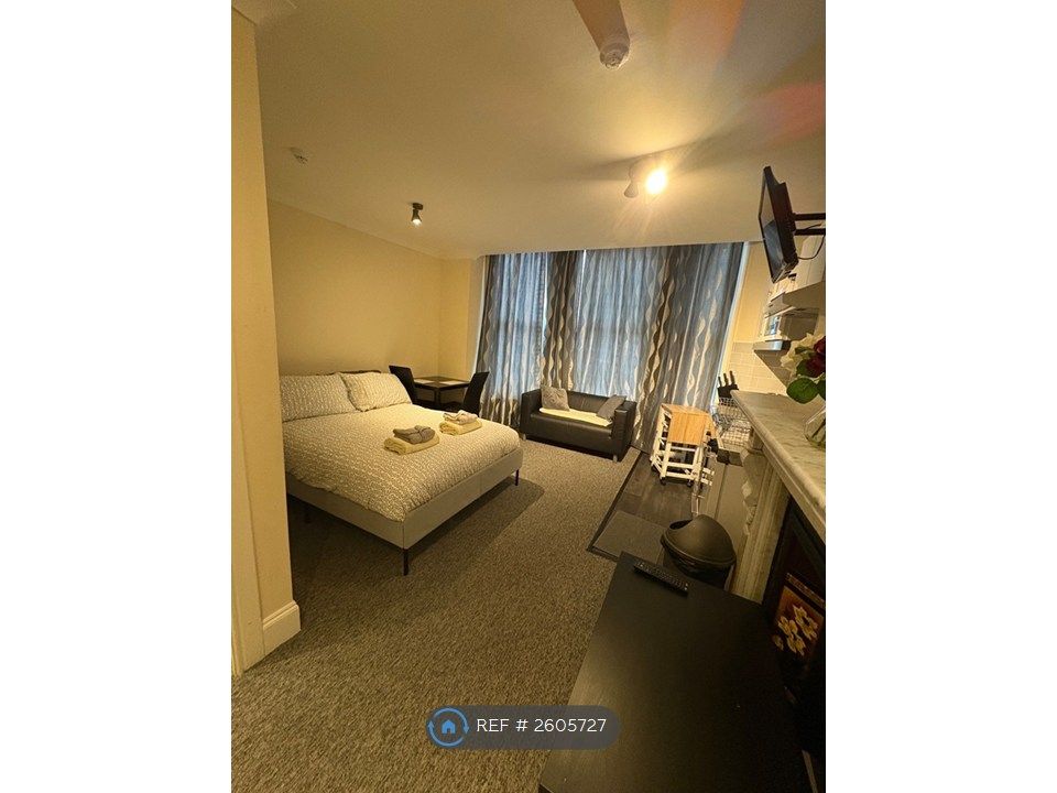 Property photo 2 of 5