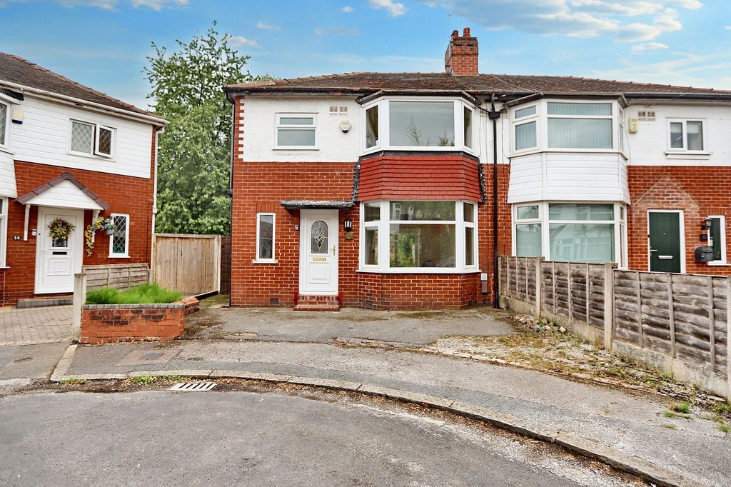 Property photo 1 of 13