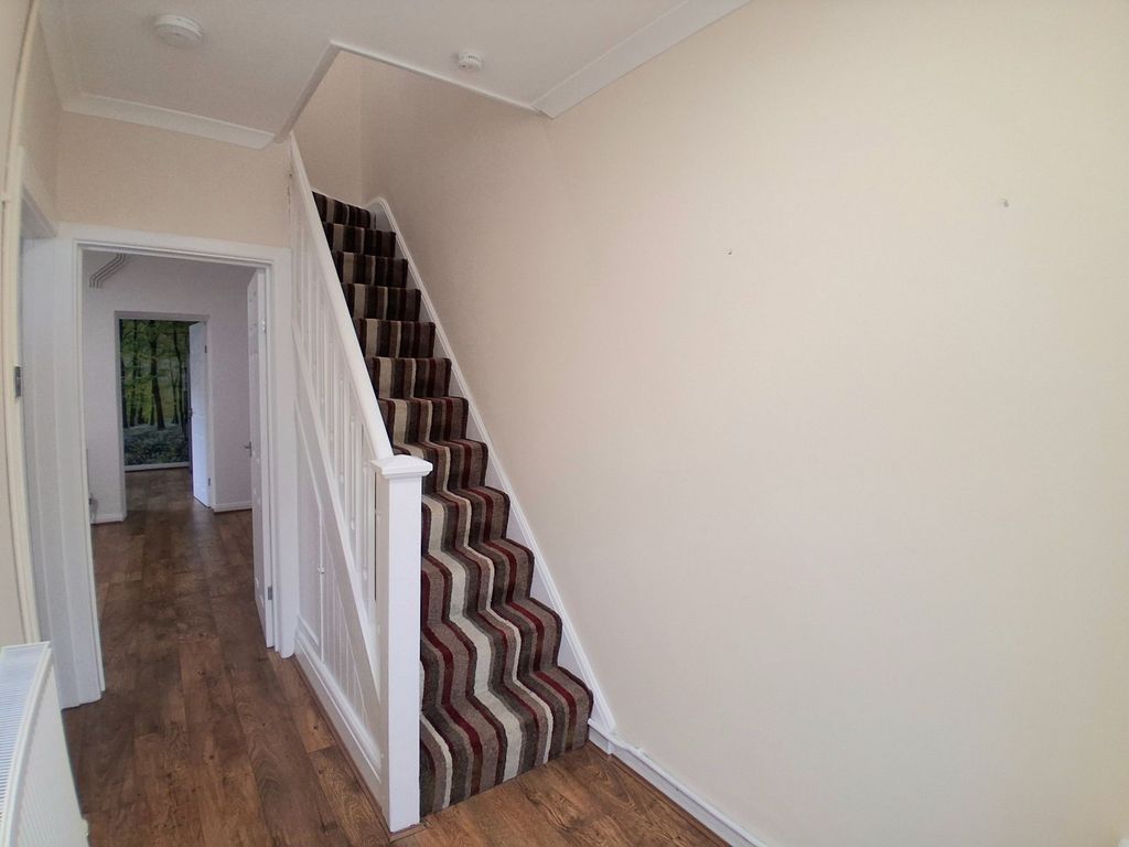 Property photo 2 of 12 Entrance