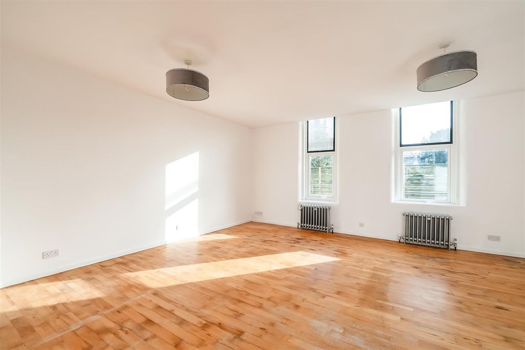 Property photo 2 of 21 Reception Room