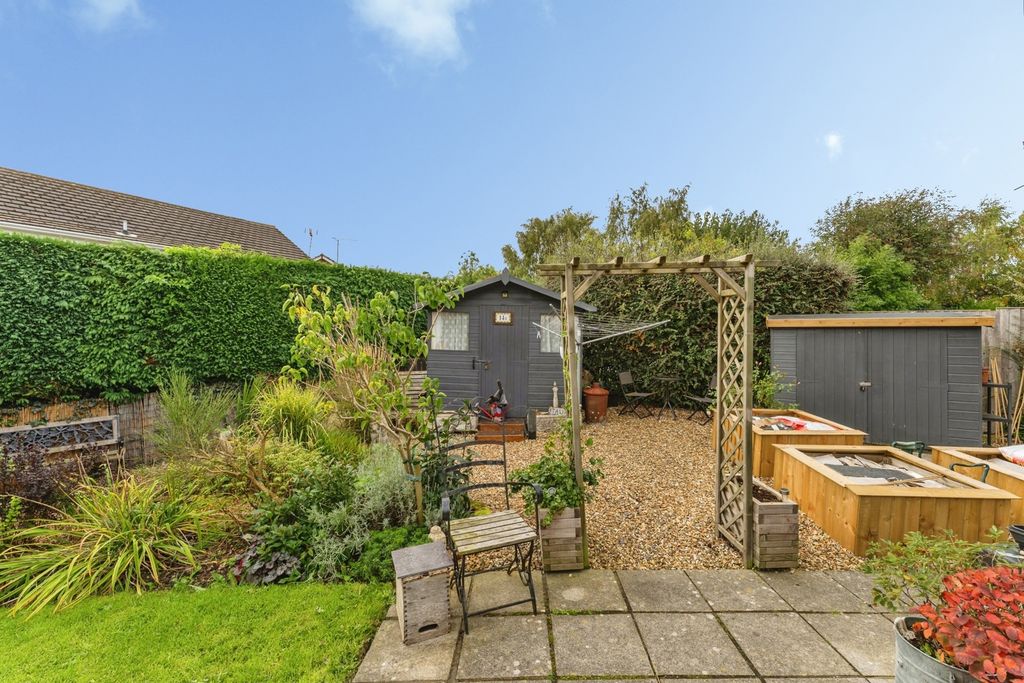 Property photo 3 of 36 Pbox-Img.Jpg
