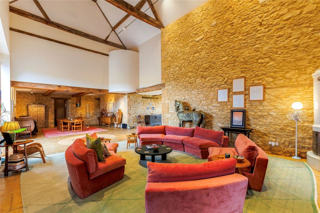 Property photo 3 of 32 Picture No. 04