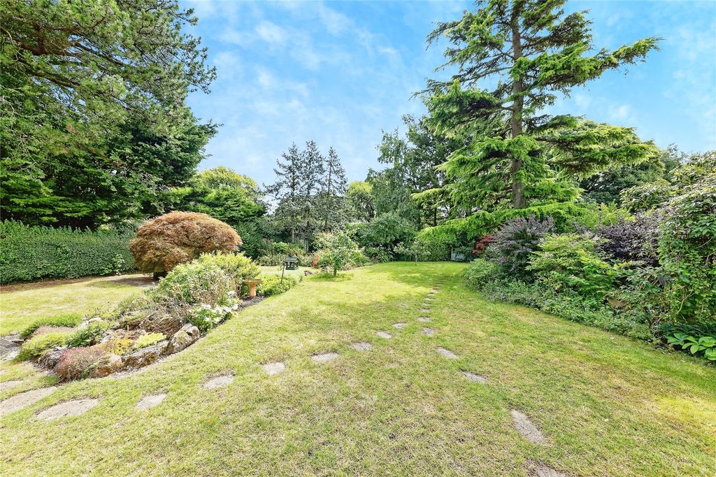 Property photo 2 of 18 Picture No. 06