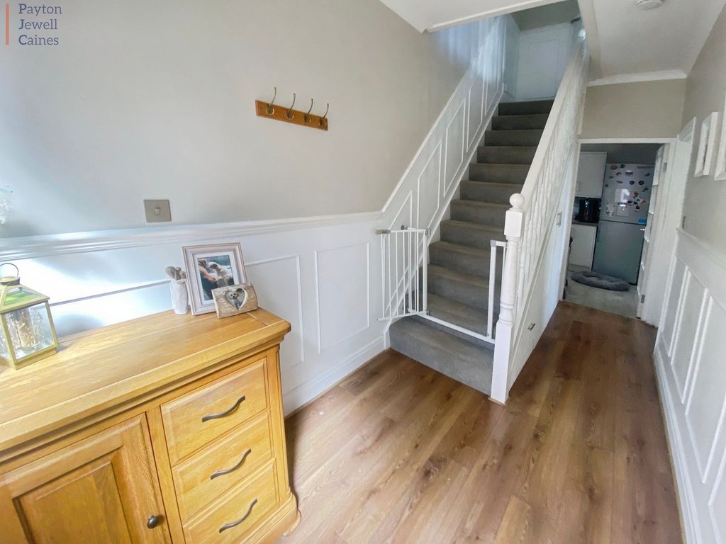 Property photo 2 of 14 Not Specified