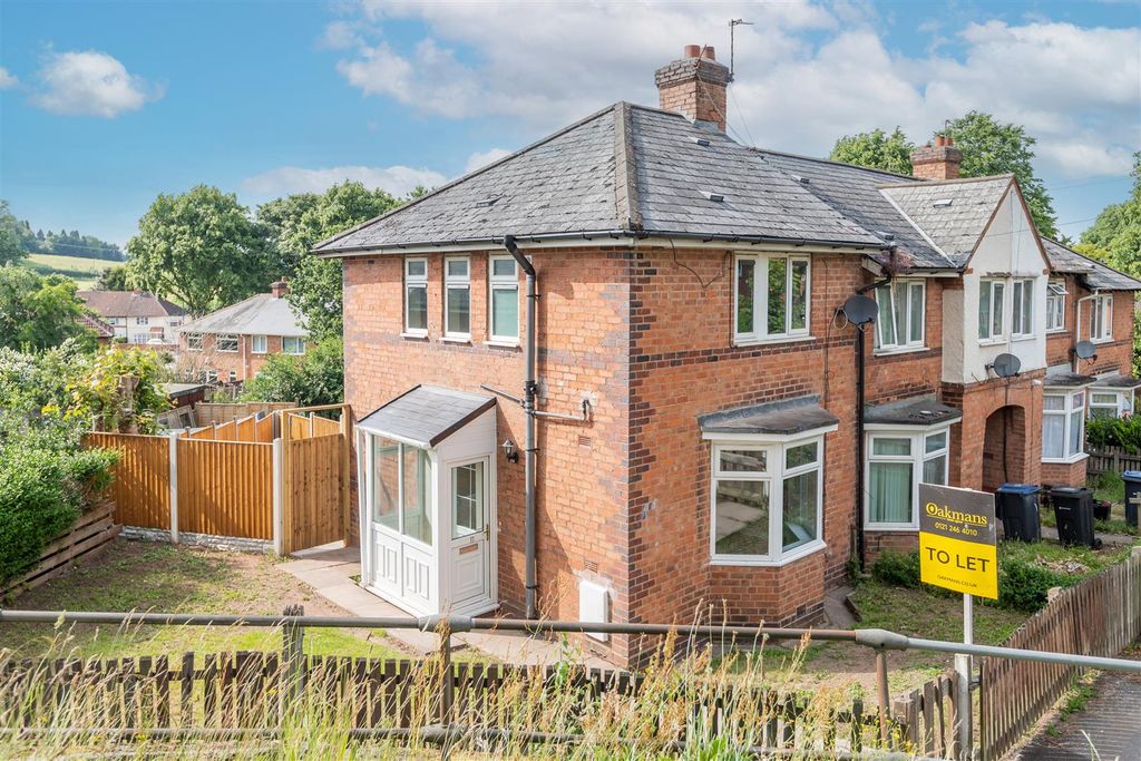 Property photo 3 of 15 Approach