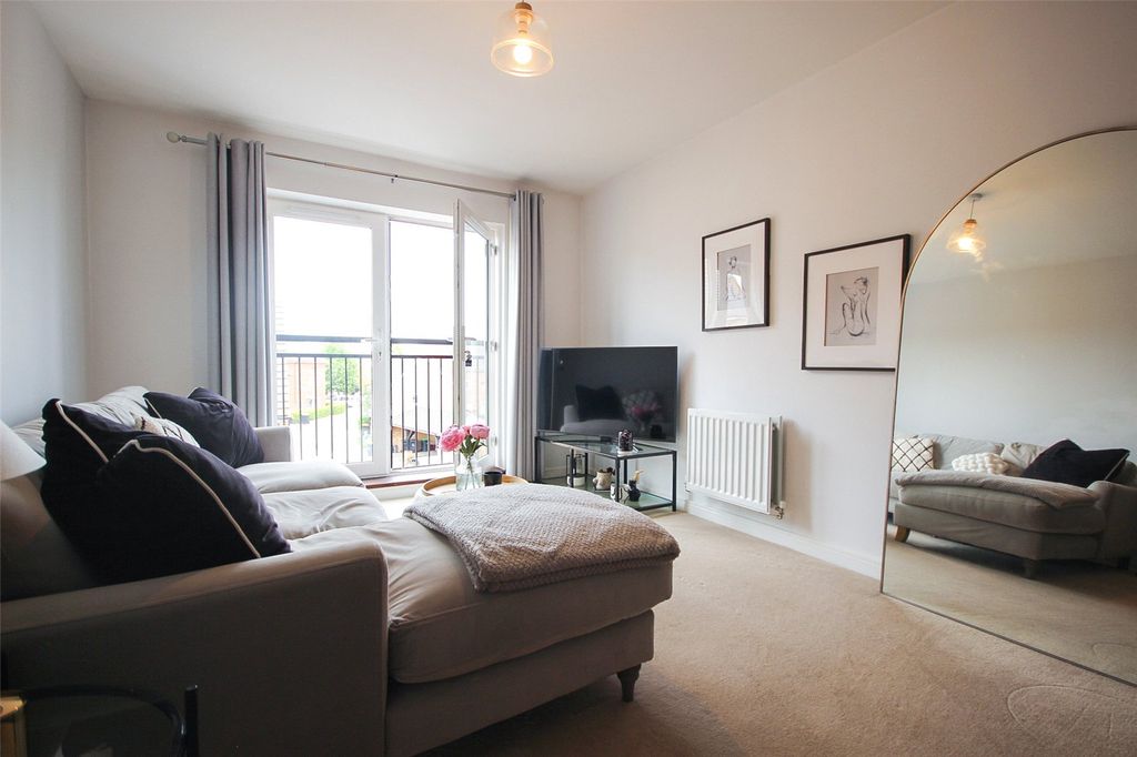 Property photo 2 of 9 Picture No. 05