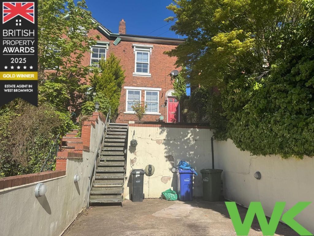 Property photo 1 of 9 Front Elevation