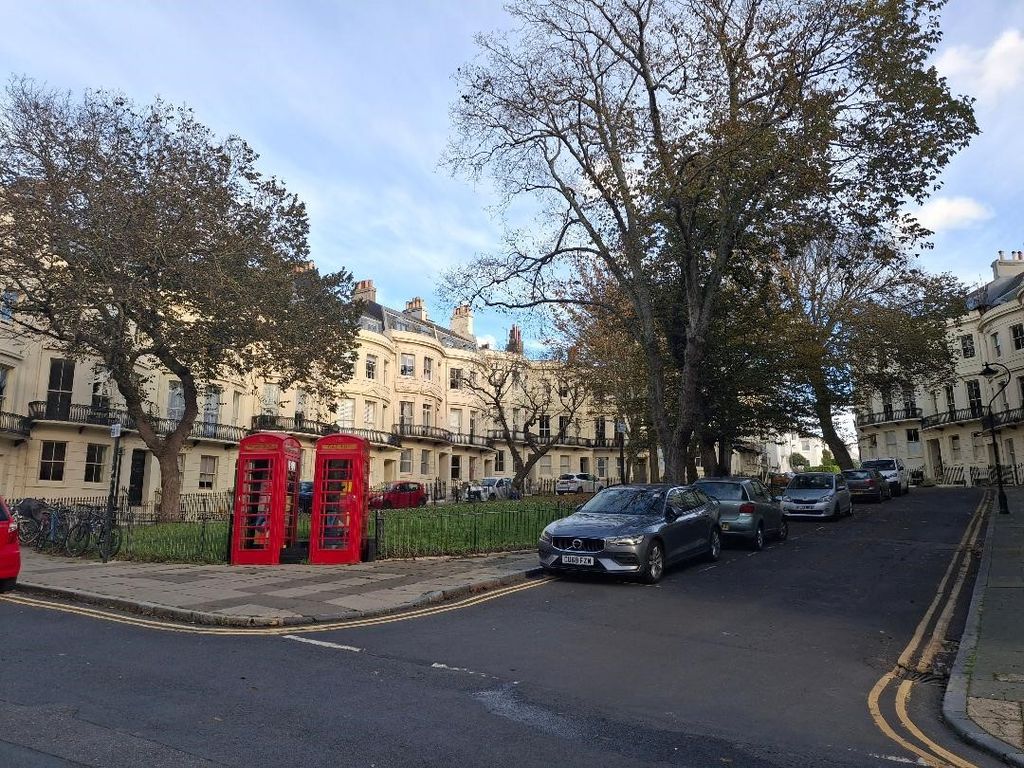 Property photo 3 of 22