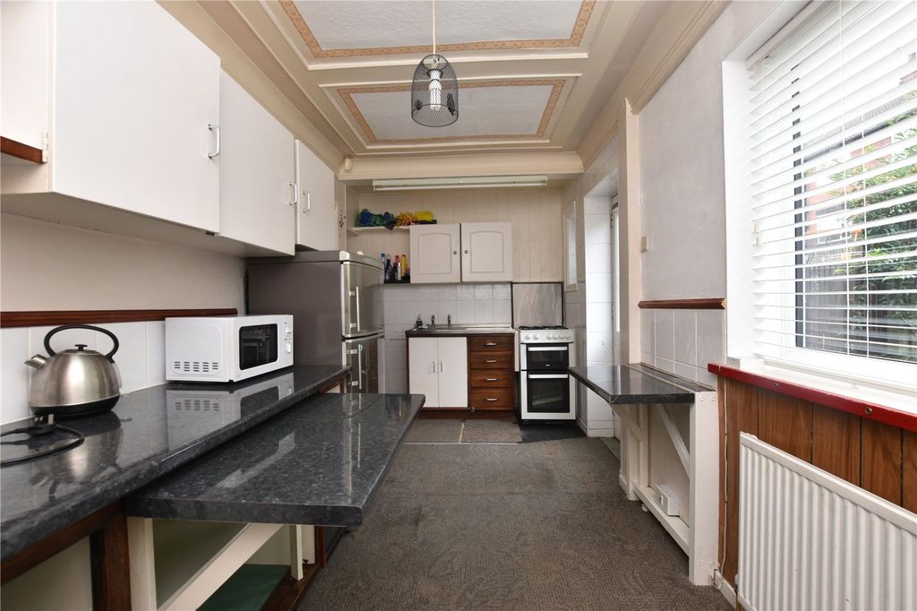 Property photo 2 of 15 Picture No. 08