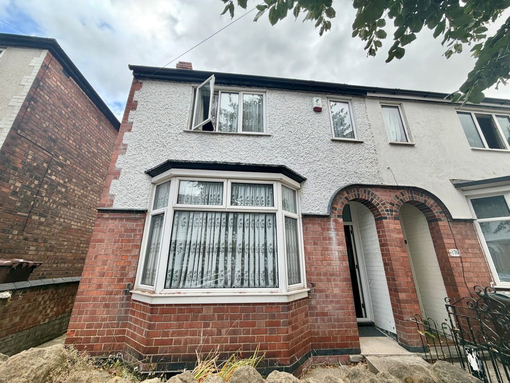 Property photo 1 of 16 Image