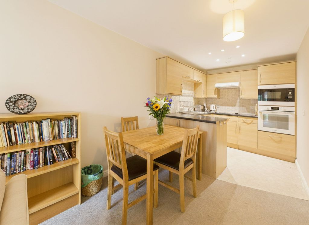 Property photo 3 of 14 Open Plan Living