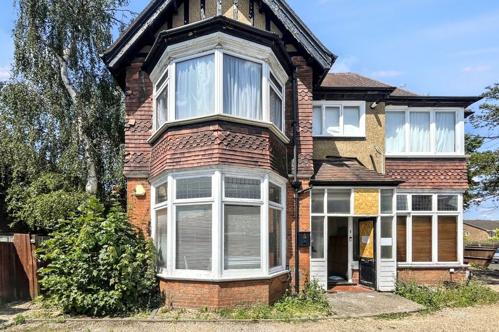 Property photo 1 of 22 Flat 4A, 23 Burnt Ash Lane, Bromley, Kent, Br1 4Dj