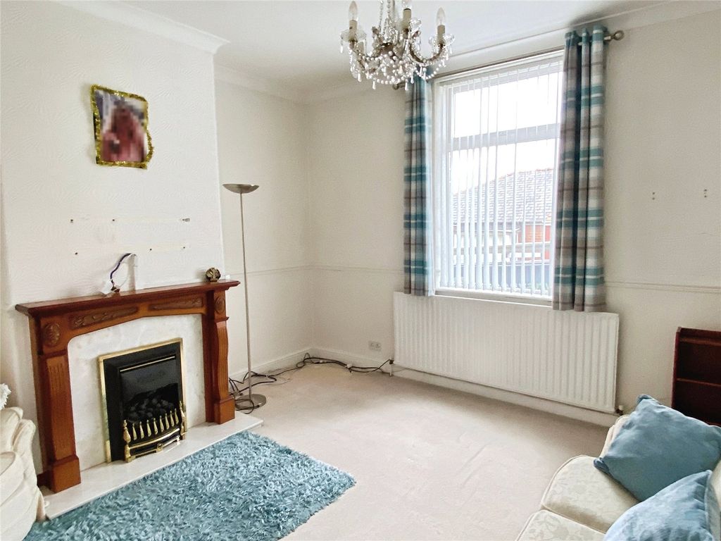 Property photo 3 of 10 Picture No. 17