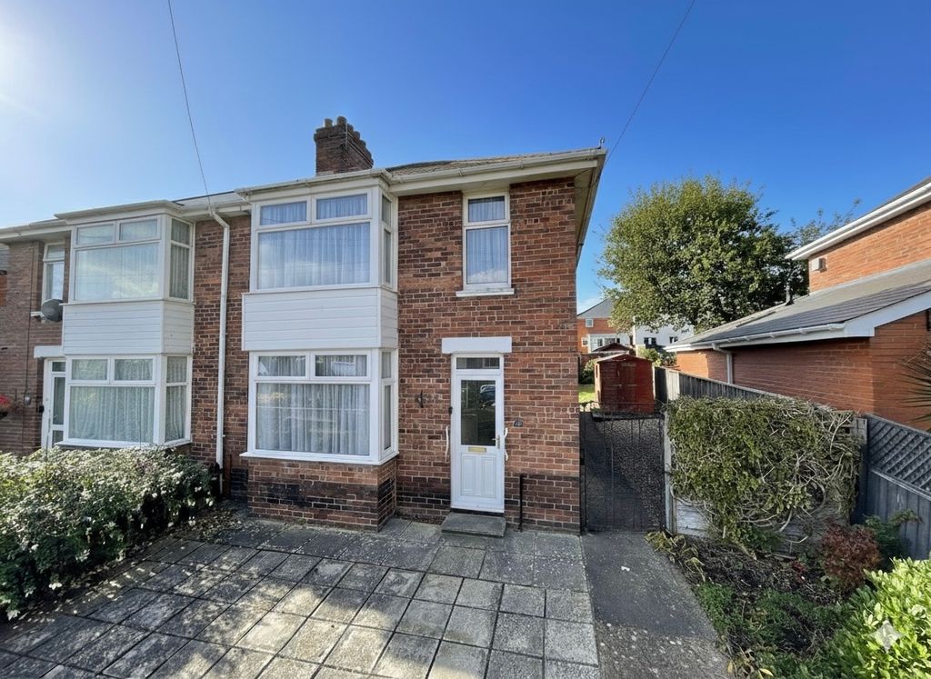 Property photo 1 of 17 Photo 1