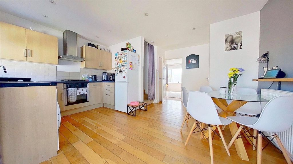 Property photo 3 of 11 Picture No. 05