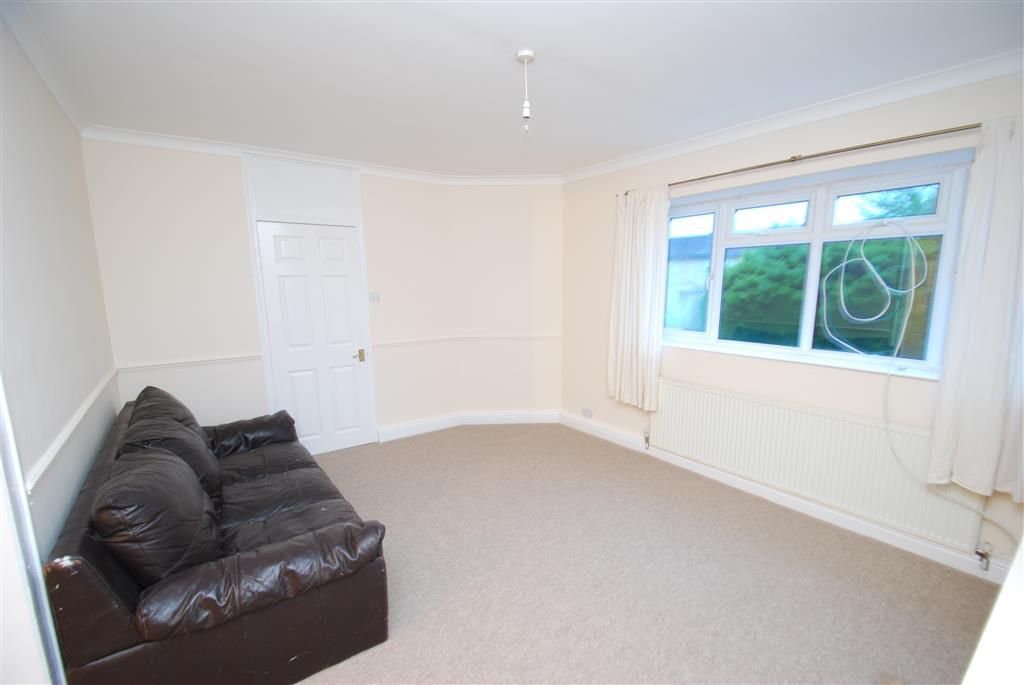 Property photo 2 of 8 Reception Room