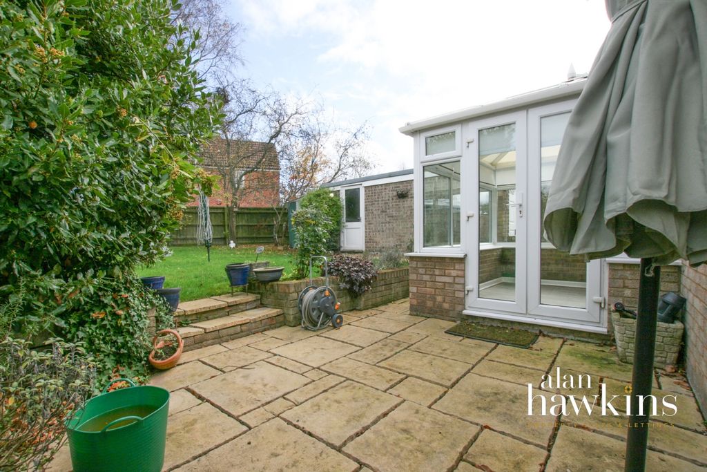 Property photo 2 of 14 Img_0258-2