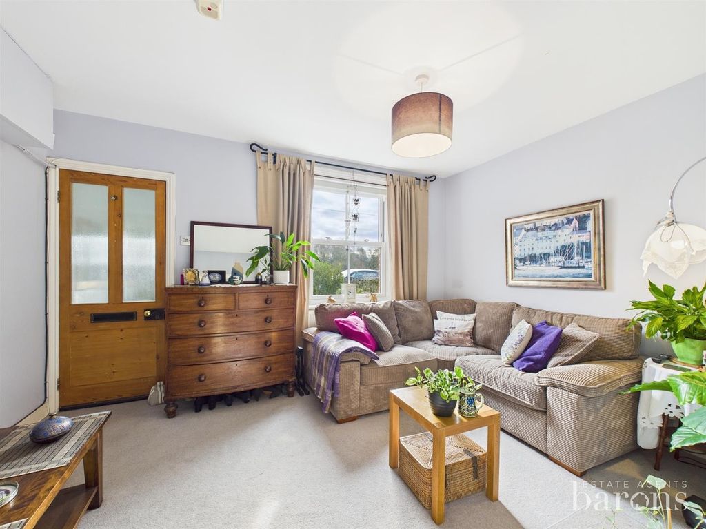 Property photo 2 of 36 Cam05005G0-Pr0048-Still003.Jpg