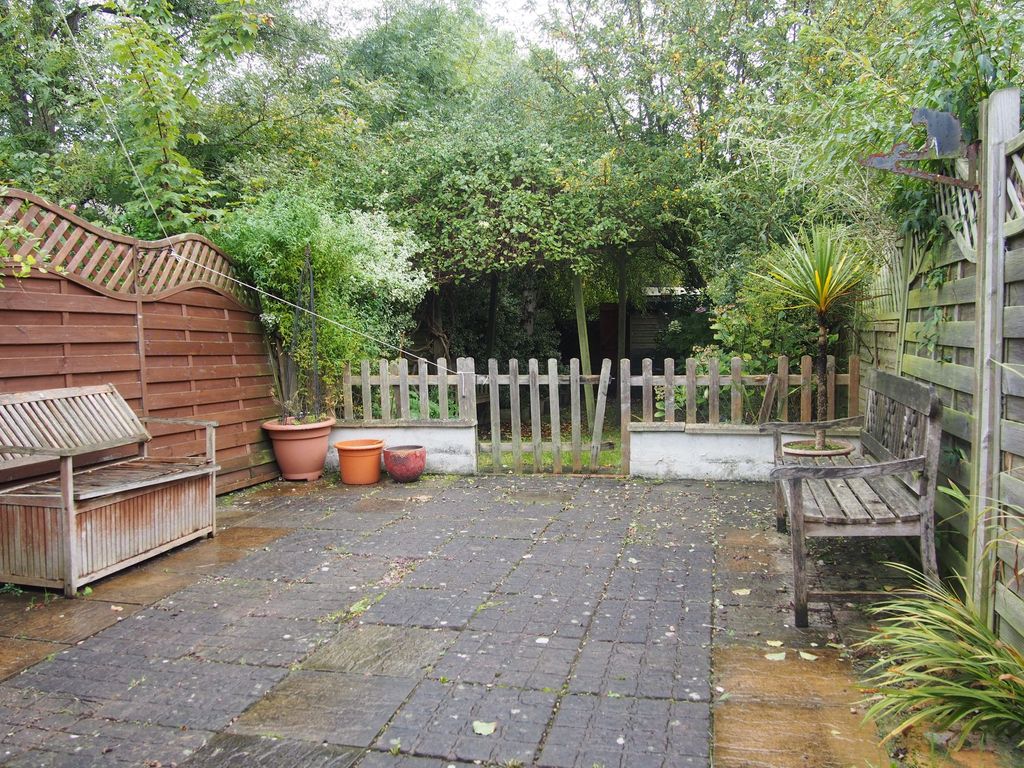 Property photo 1 of 11 Photo 11