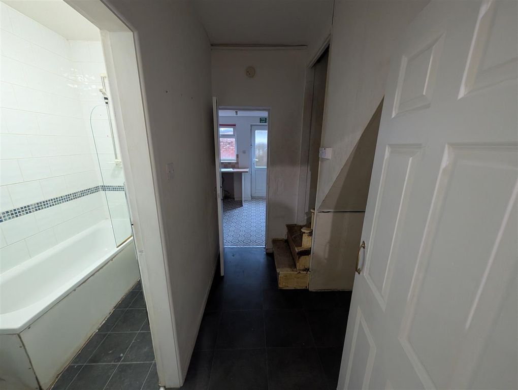 Property photo 3 of 8 Pxl_20251114_151319306.Jpg