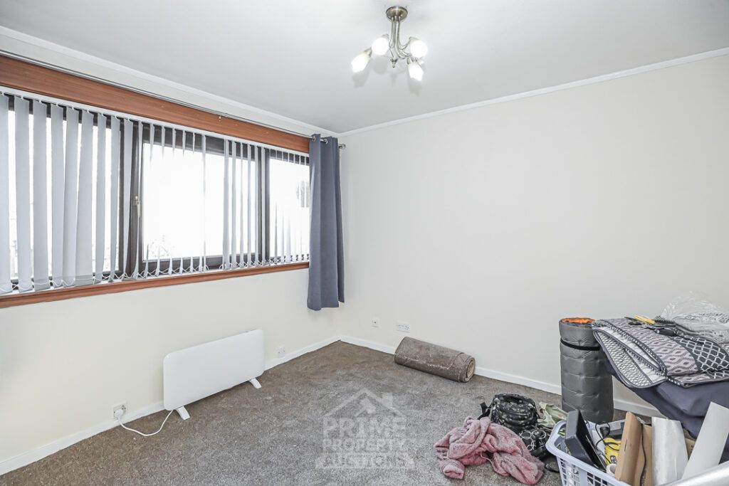 Property photo 2 of 26