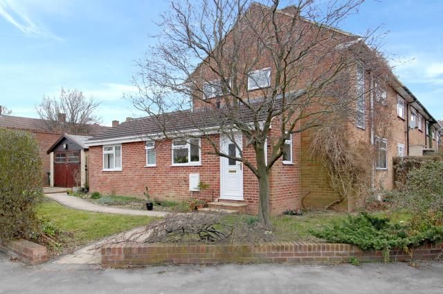 Property photo 1 of 7 External
