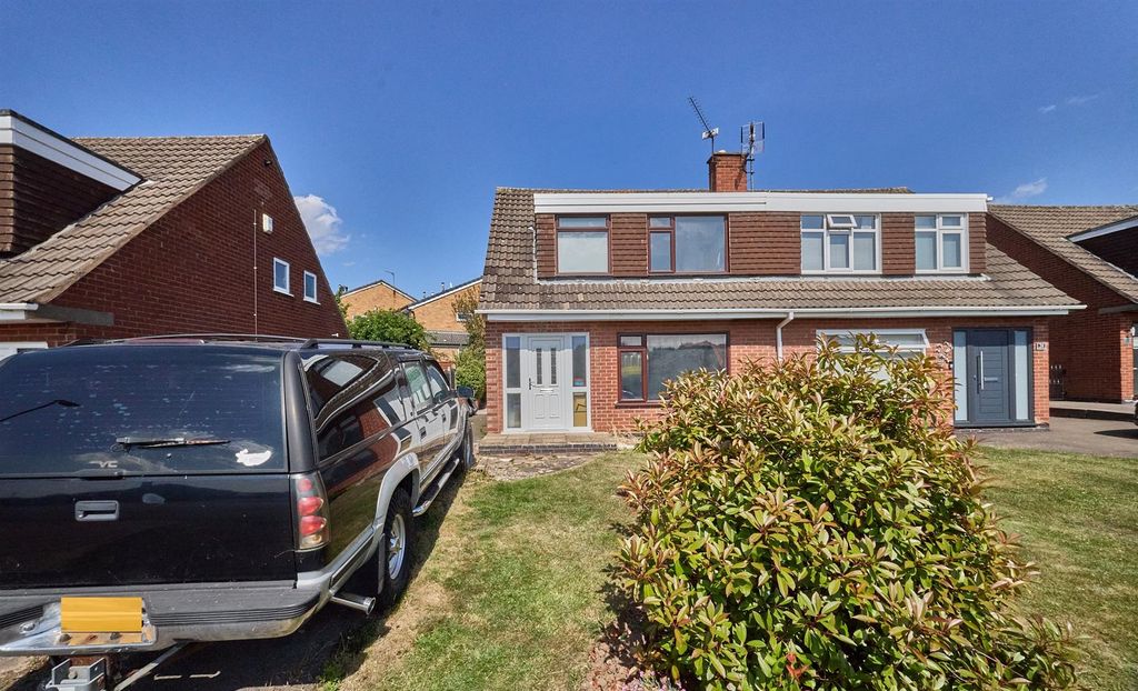 Property photo 1 of 9 26 Blackburn Road Bw 8.Jpg