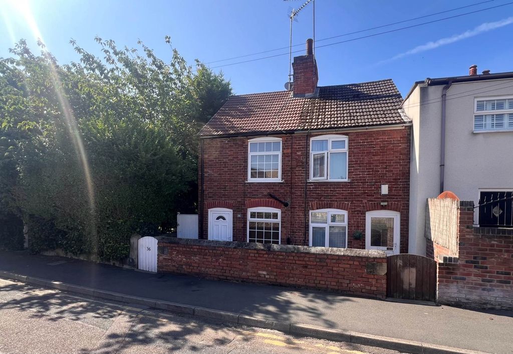 Property photo 1 of 11