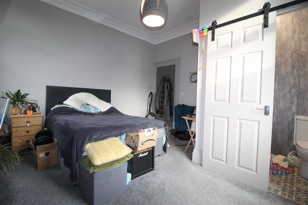 Property photo 2 of 9 Img_7836.Jpg