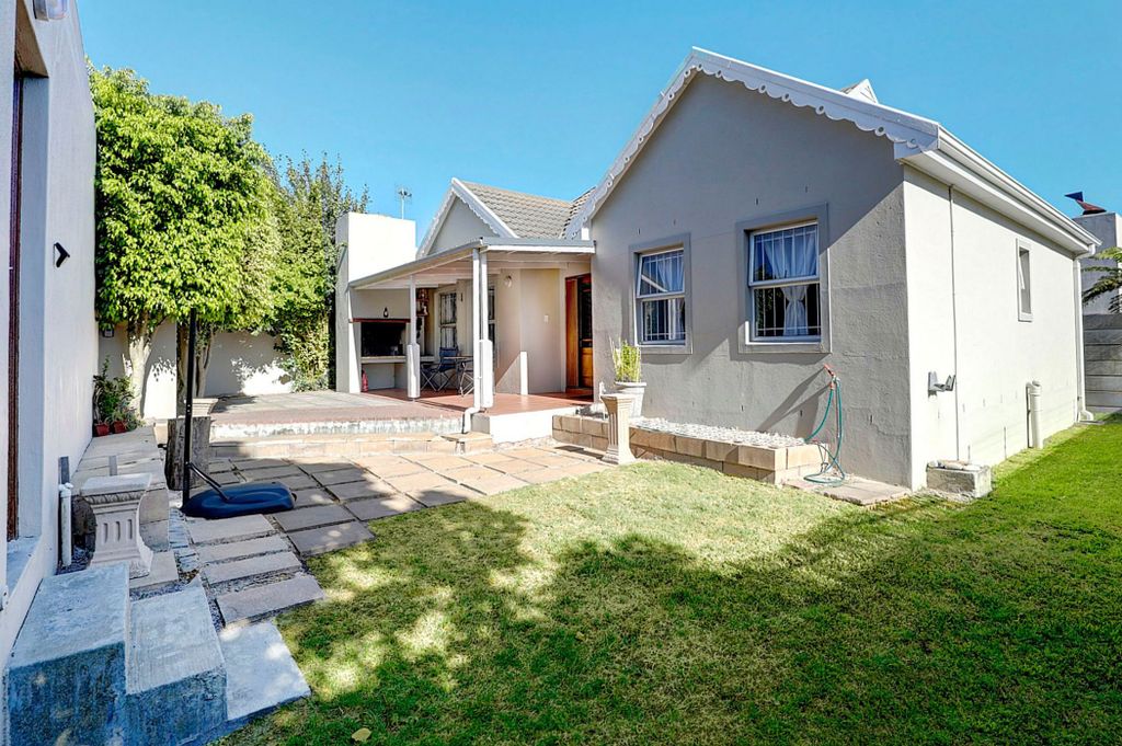 Property photo 3 of 20 Dbv1719328