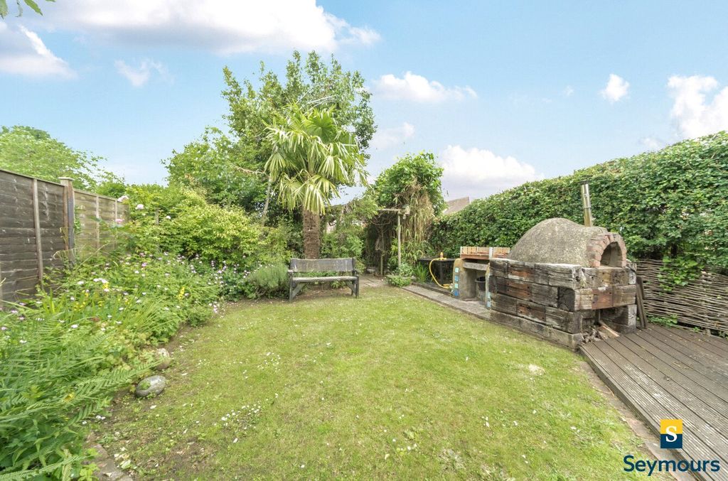 Property photo 3 of 34 Picture No. 59