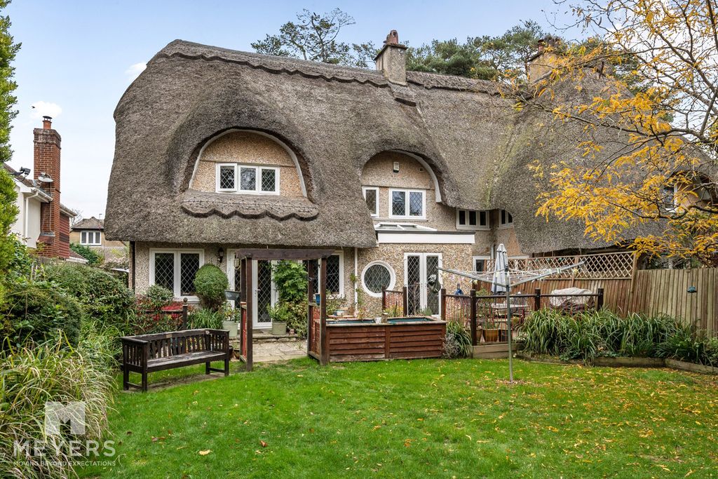 Property photo 1 of 23