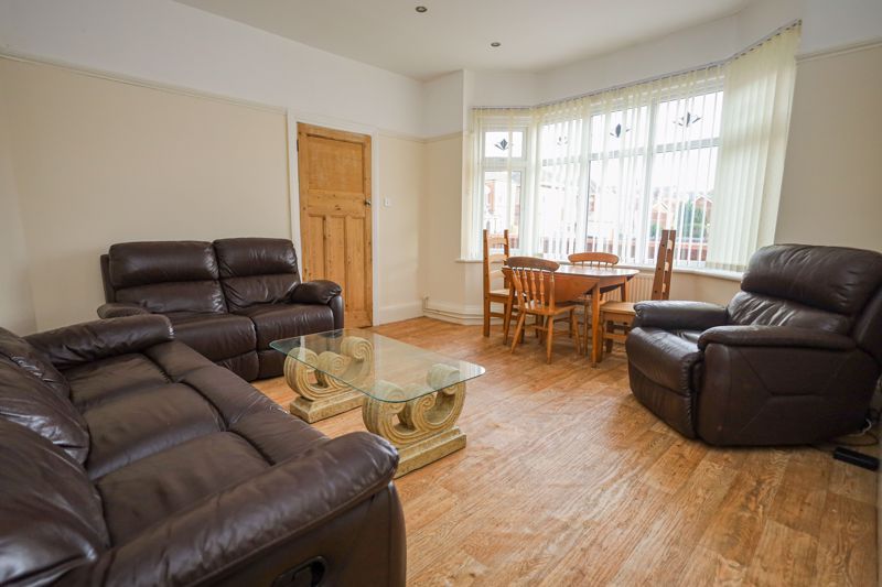 Property photo 2 of 12 Photo 3