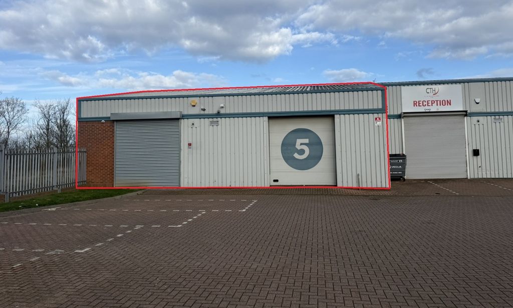 Property photo 2 of 5