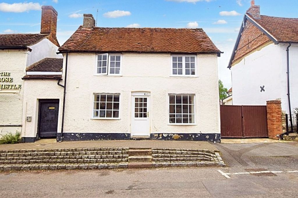 Property photo 1 of 10 Front