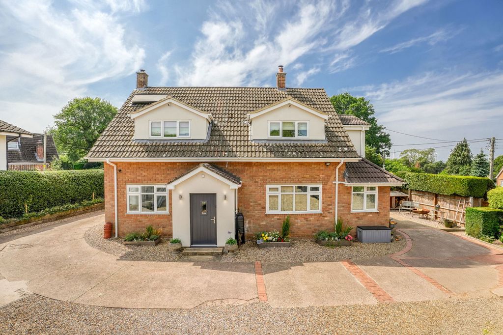 Property photo 1 of 38