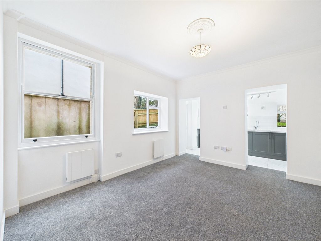 Property photo 3 of 14 Picture No. 03