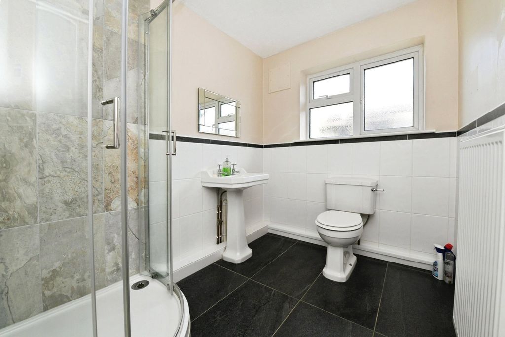 Property photo 2 of 12 Photo