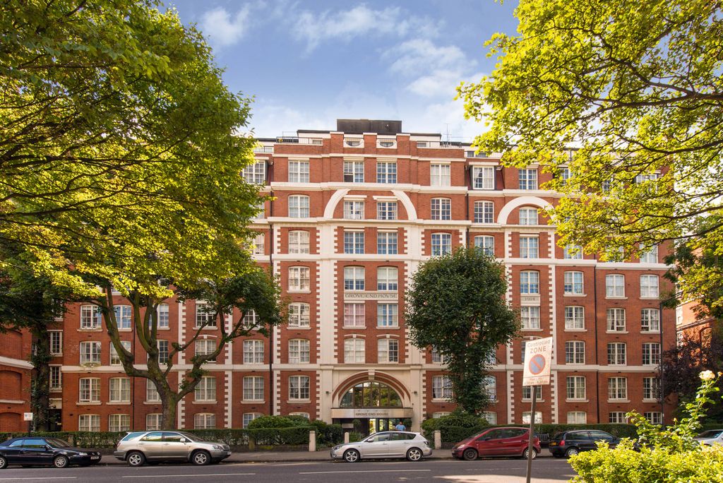 Property photo 3 of 17 Front