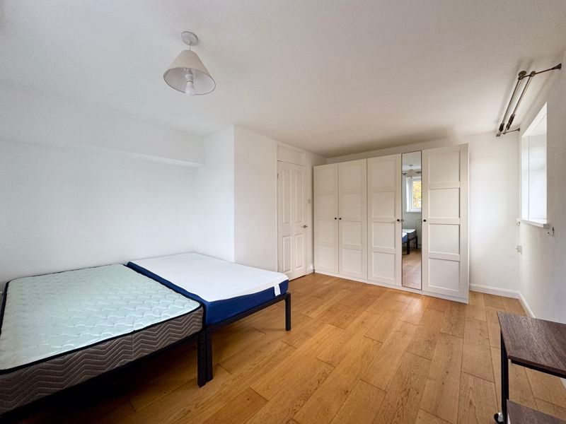 Property photo 3 of 5 Photo 2