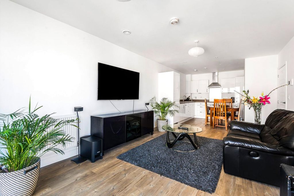 Property photo 2 of 12 Picture No. 02